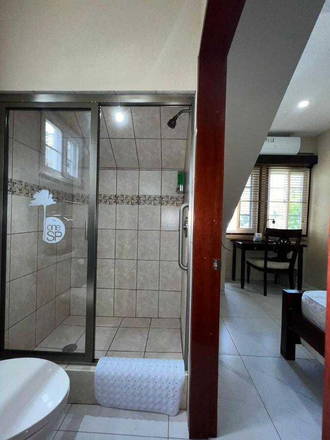 One South Place Hotel Белиз-Сити Экстерьер фото